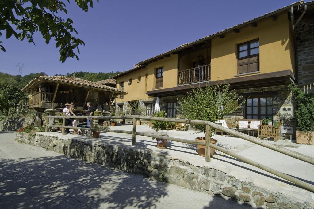 Casa Les Pedroses Lägenhet Campiellos Exteriör bild