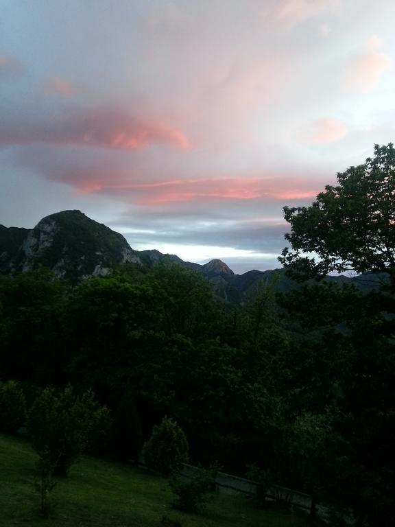 Casa Les Pedroses Lägenhet Campiellos Exteriör bild